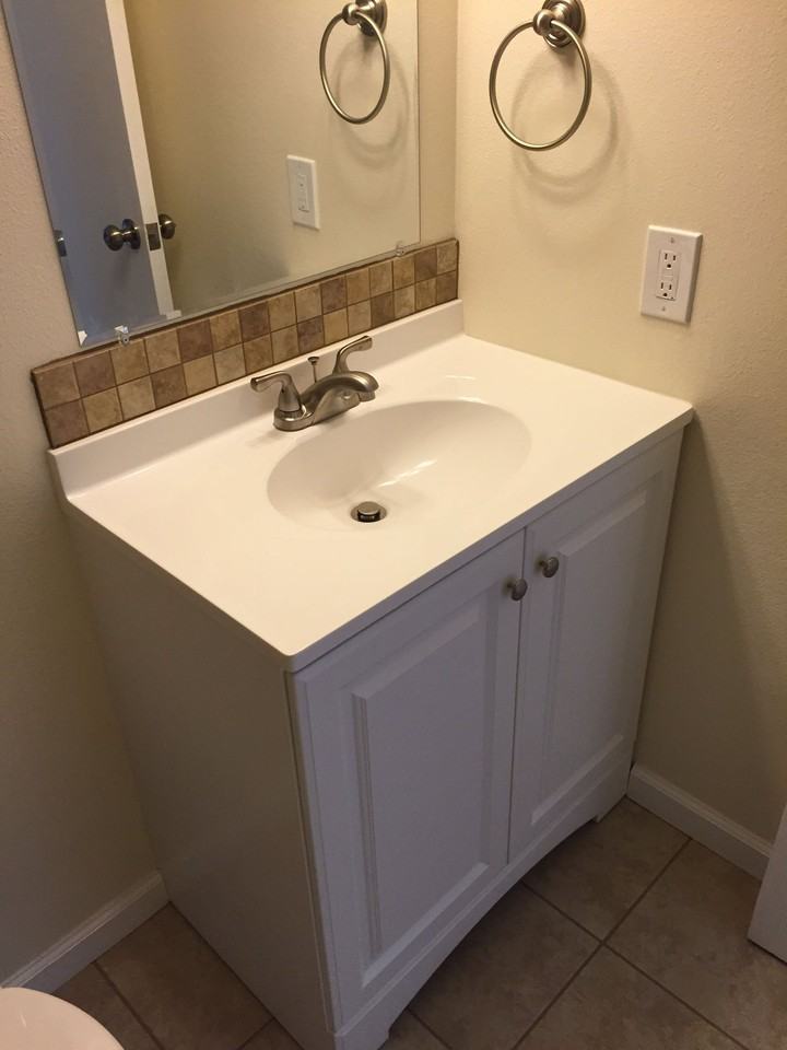 1015 Roosevelt Ave #G - Photo 6 of 17