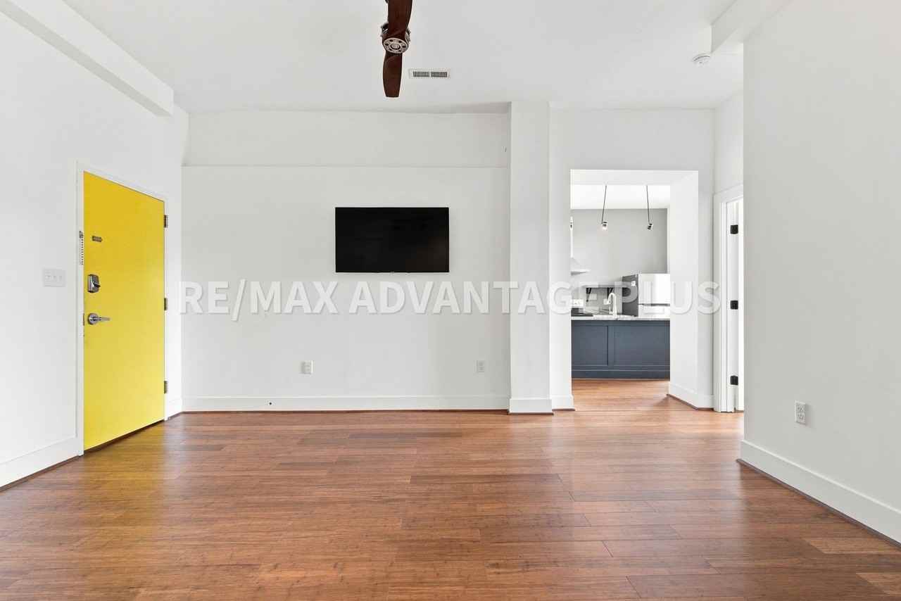 The Doyne Apartments - Photo 4 of 50