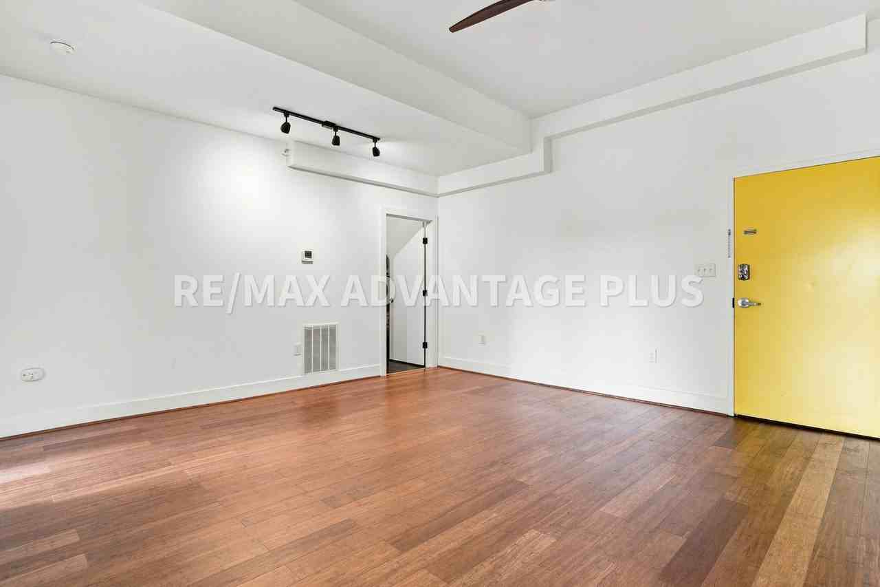 The Doyne Apartments - Photo 3 of 50