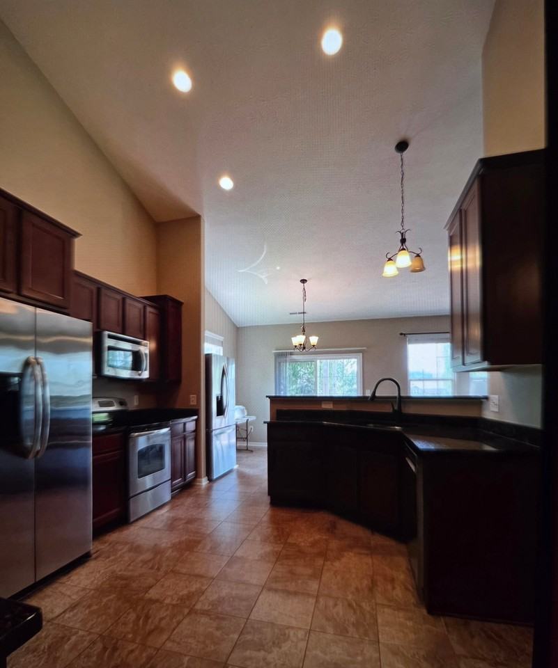 3218 S Courtney Dr - Photo 5 of 5