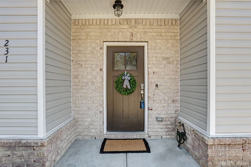 233 Sonoma Dr - Photo 2 of 18