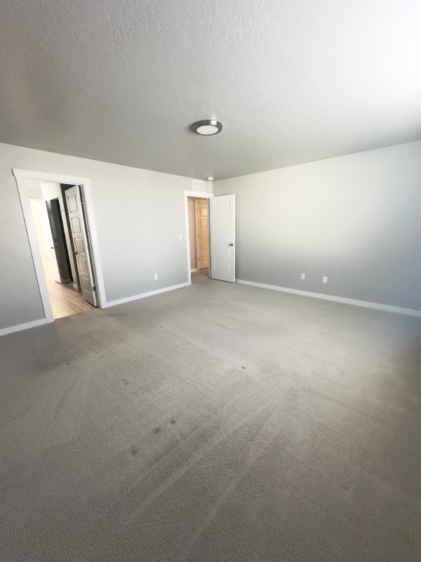 10678 W Camas St - Photo 2 of 15