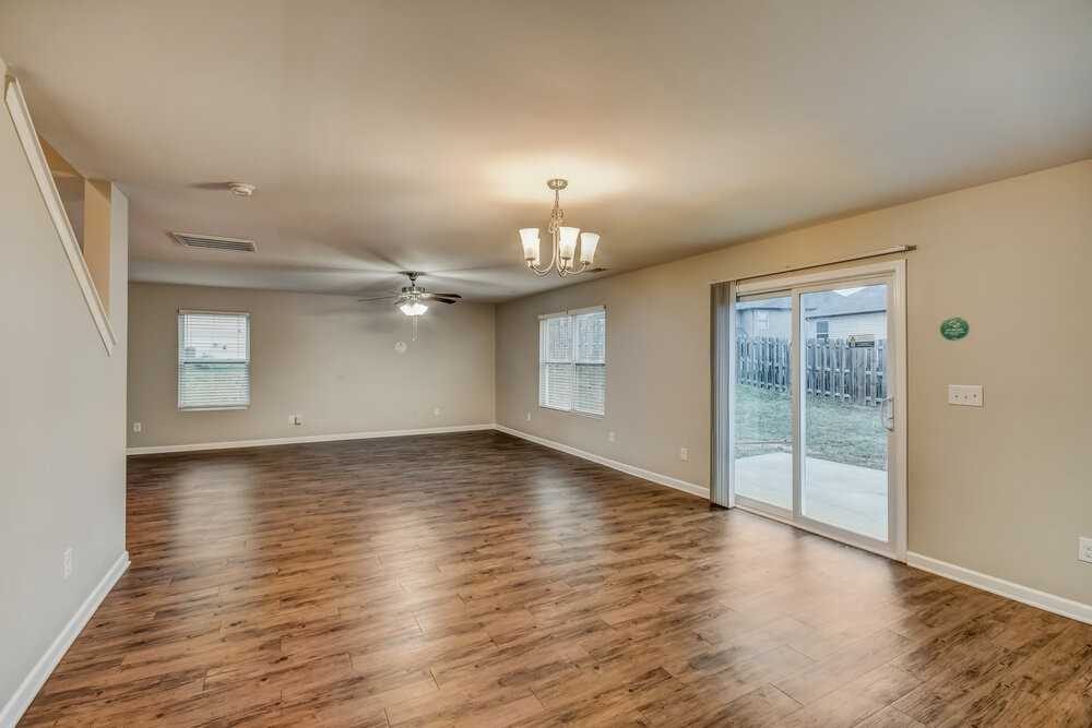 116 Rosegate Dr - Photo 6 of 17
