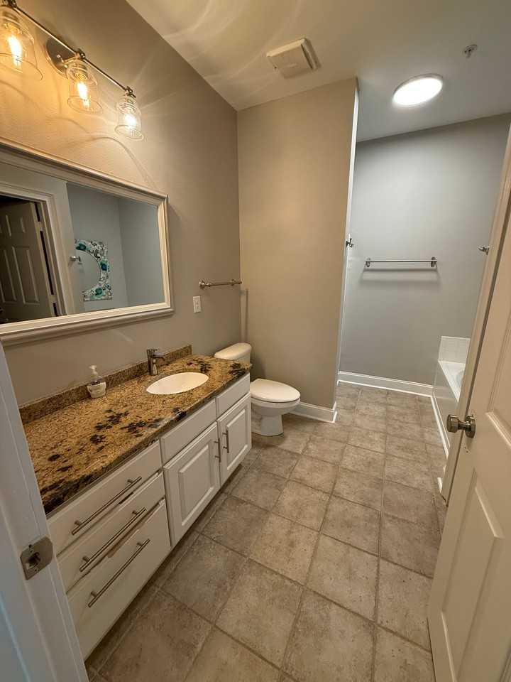 1421 Cambridge Lakes Dr - Photo 7 of 16
