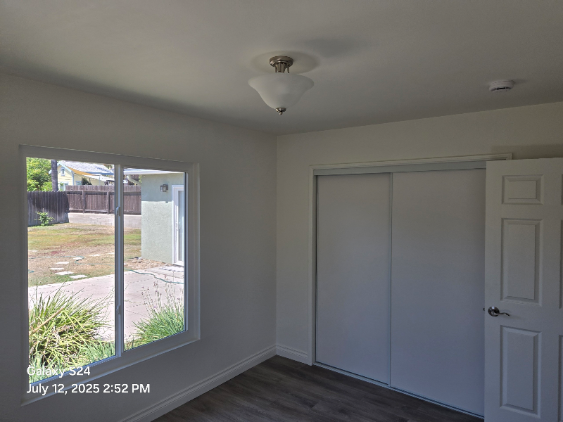 9310 Manor Dr - Photo 3 of 16