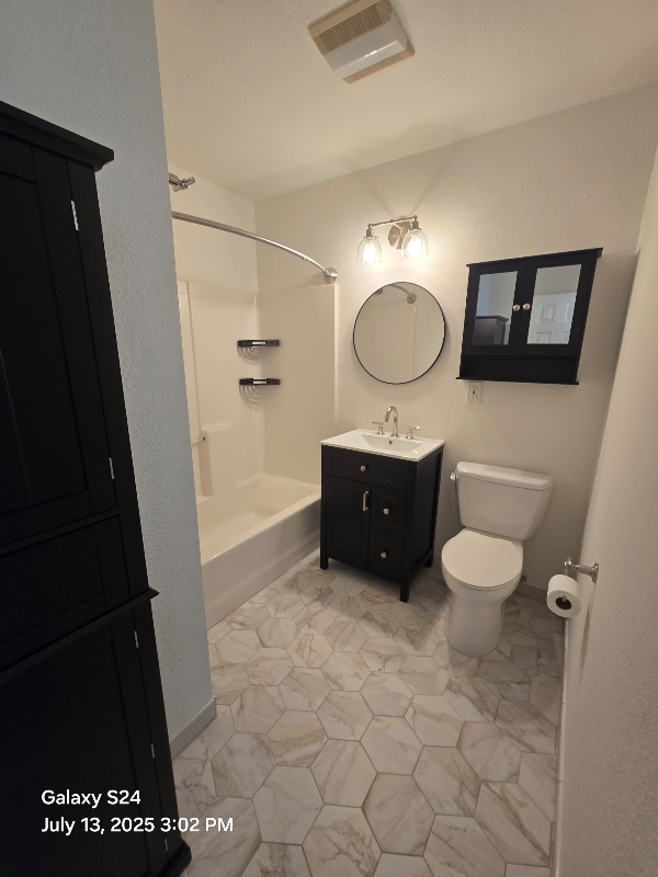 9310 Manor Dr - Photo 4 of 16