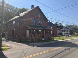 featured image of 326 Taylor Ave