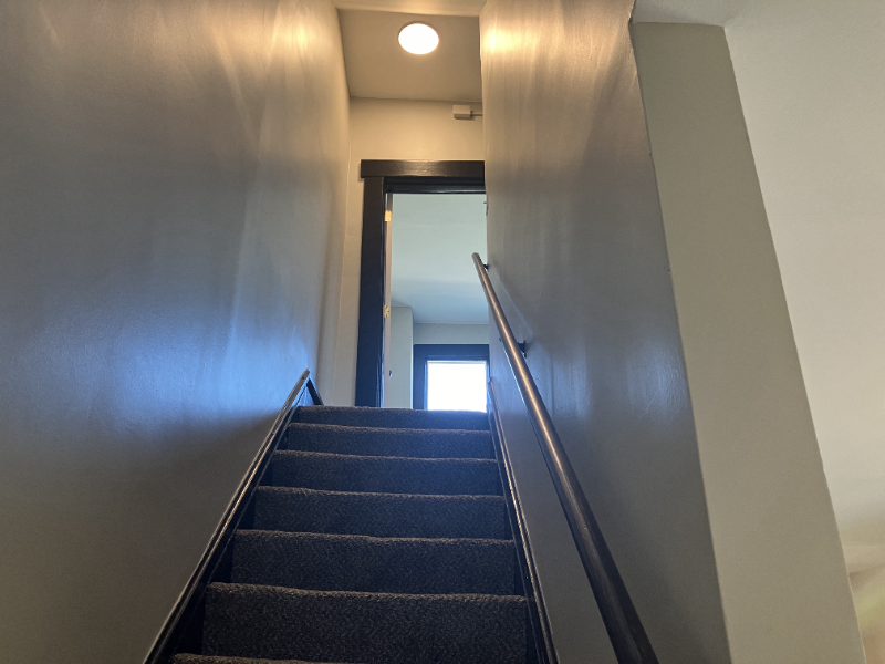 326 Taylor Ave - Photo 7 of 19