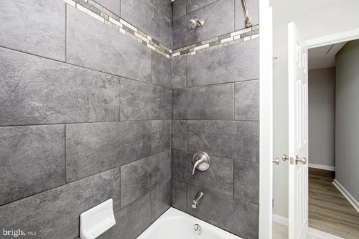105 Ramble Rd - Photo 4 of 11