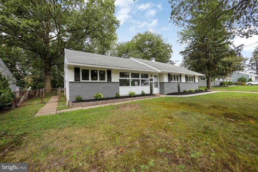 105 Ramble Rd - Photo 5 of 11