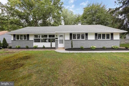 105 Ramble Rd - Photo 6 of 11