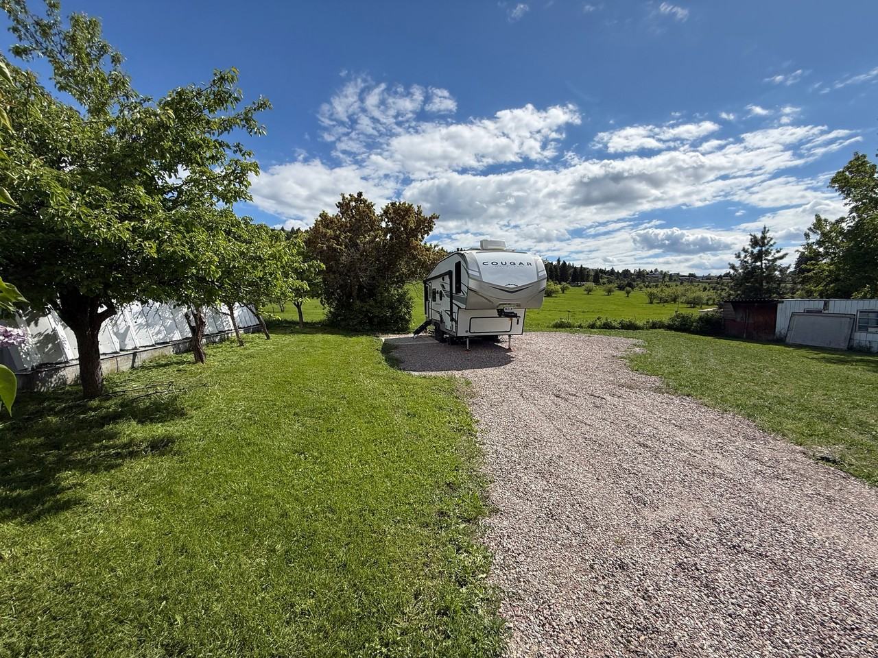 610 16th Ave E #RV - Photo 4 of 7