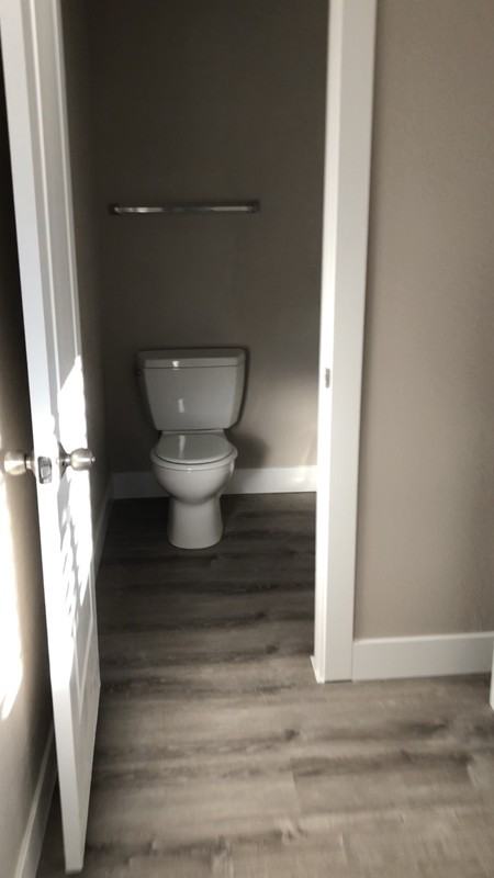 3359 W Hillsboro Dr - Photo 5 of 9