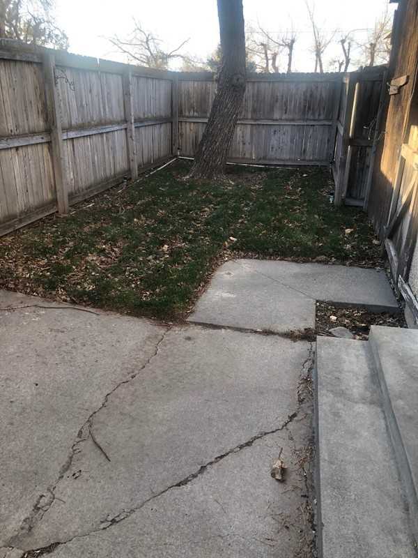 3154 S Eugenia Pl - Photo 3 of 6