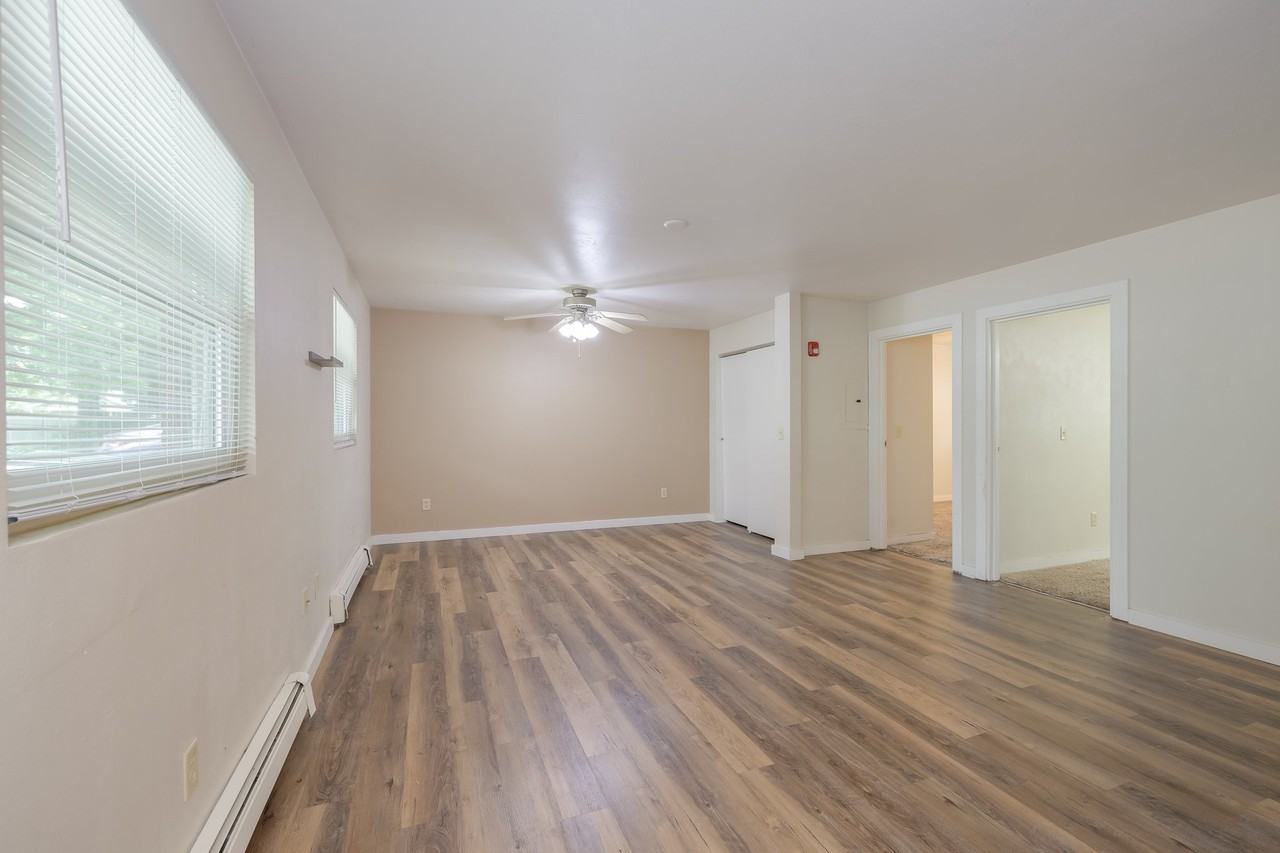 836 Vine Ave #F - Photo 5 of 15