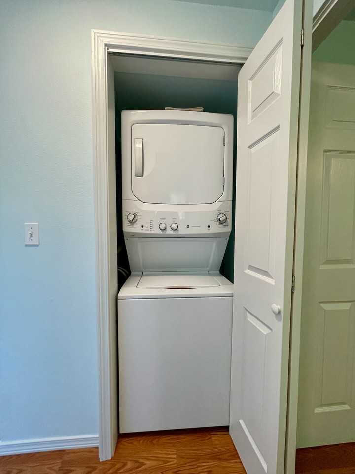 2801 14th Ave W #2 - Photo 7 of 24
