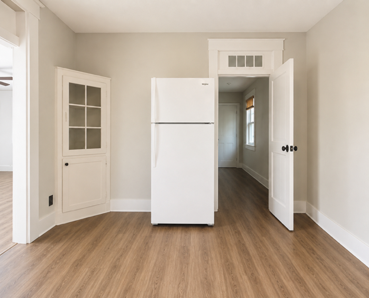 309 S Mckinley Ave - Photo 3 of 9