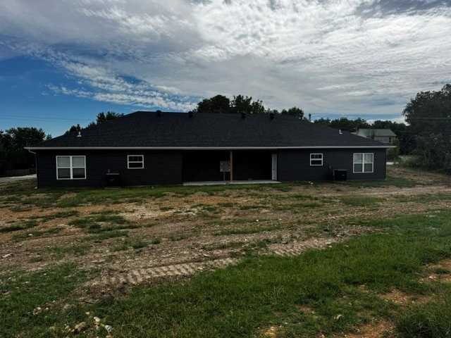 13332 Railroad Ave #A - Photo 4 of 13