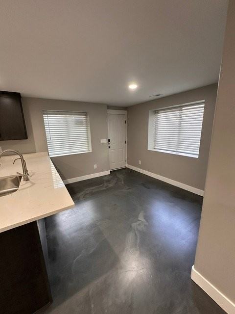 11567 S Sunny Stone Dr - Photo 2 of 16