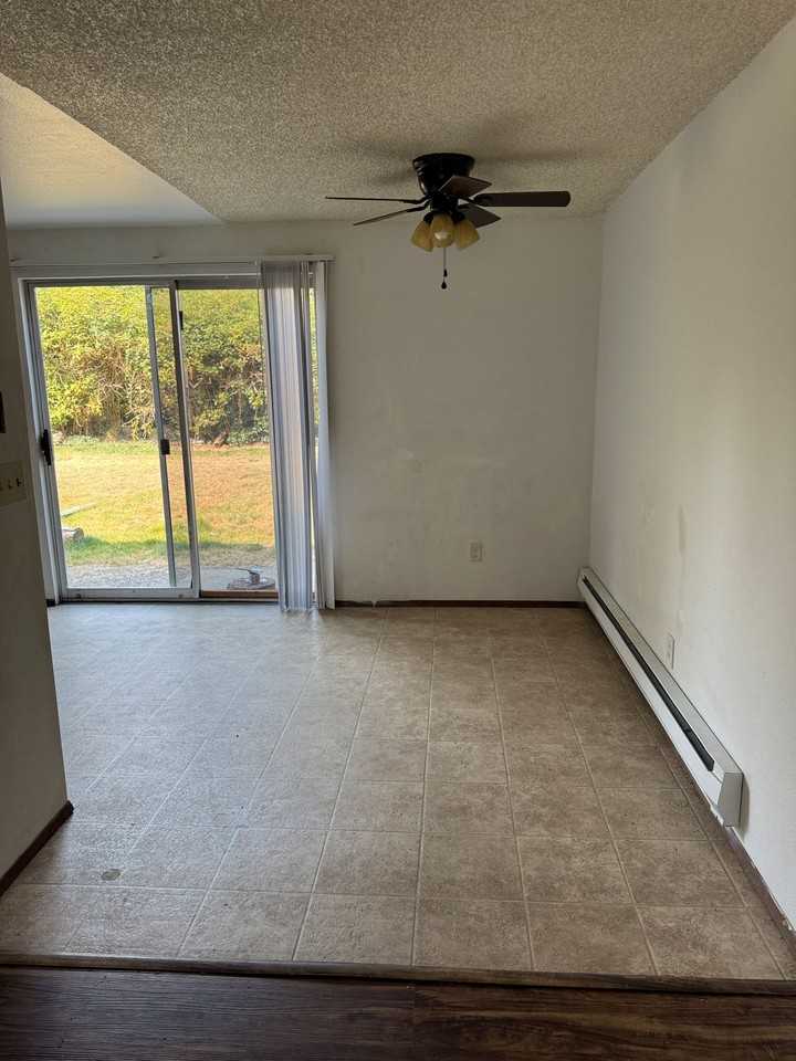675 Sw Harrier Cir #5 - Photo 4 of 10