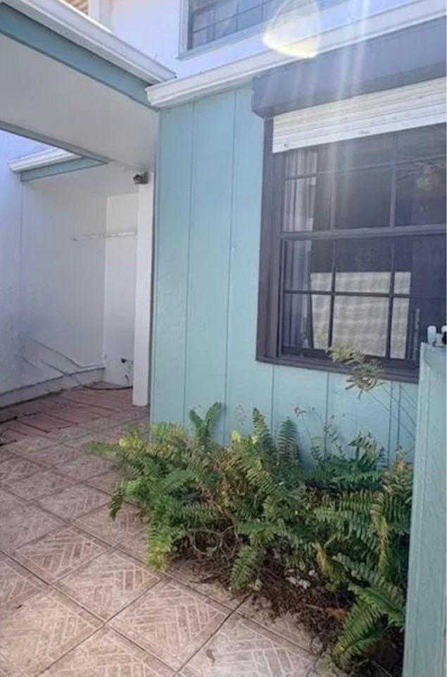 125 Kings Way - Photo 4 of 16