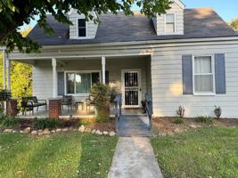 featured image of 160 Locust Ln