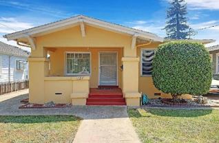 129 Oakes Blvd - Photo 1 of 1
