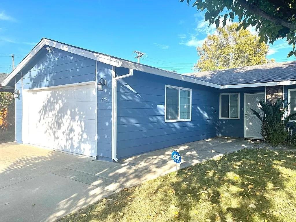 279 Lisawood Dr - Photo 2 of 20