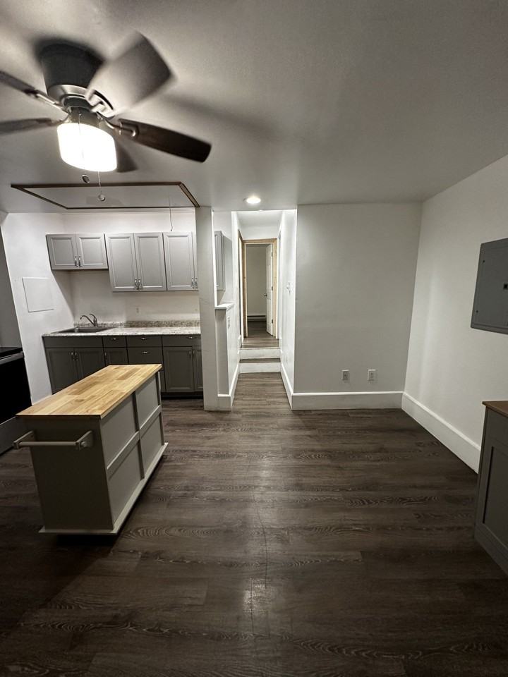 81 Main St #2 - Photo 4 of 10