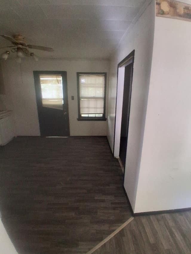 11 B Ln - Photo 7 of 16