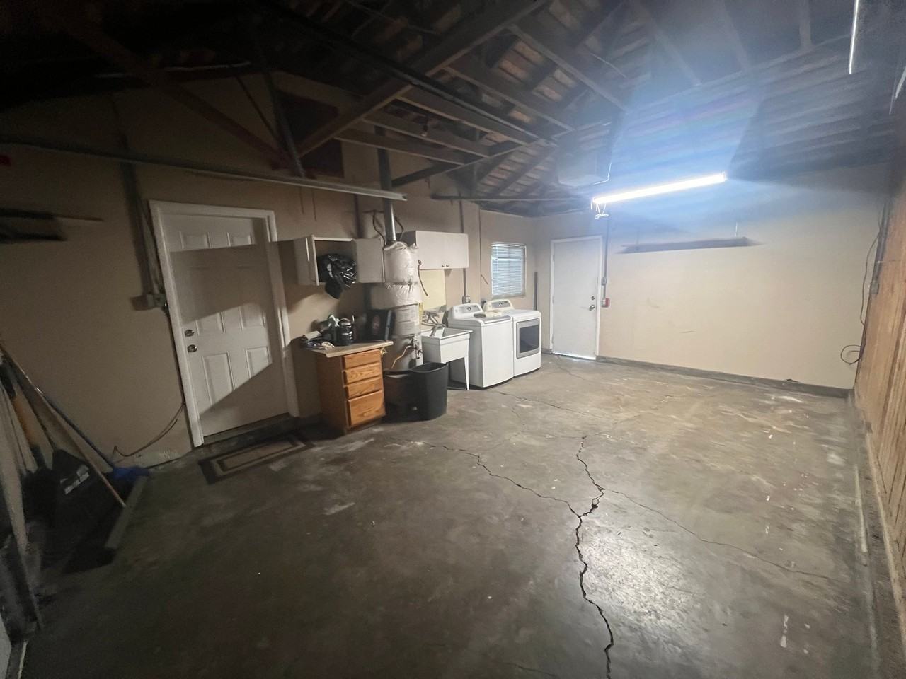 2108 W Mendocino Ave - Photo 7 of 7