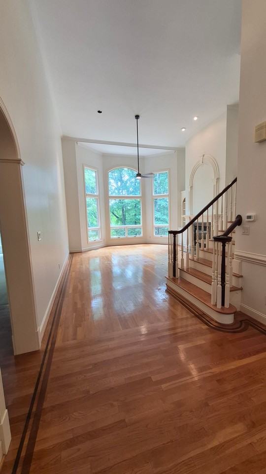 4413 Turnberry Cir - Photo 2 of 20