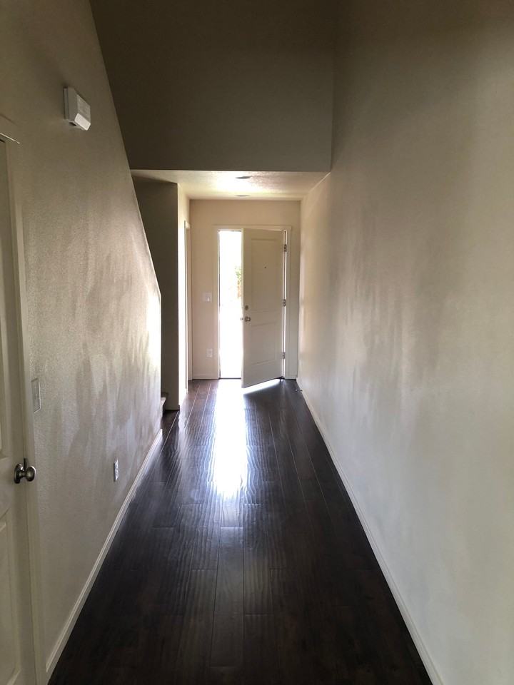 11505 Ne 131st Pl - Photo 5 of 16