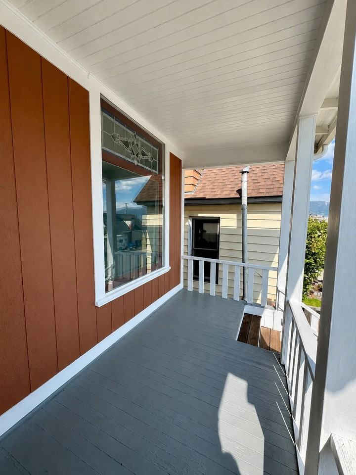 917 W Woolman St - Photo 3 of 19