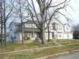 featured image of 1114 Peace St #B