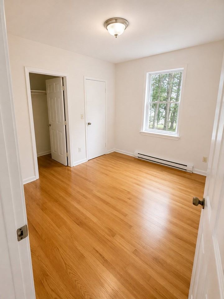 34 Merchants Ave #4 - Photo 4 of 7