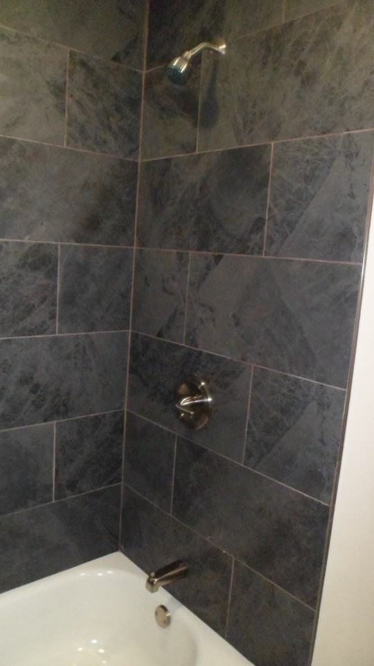 807 Mckenney St - Photo 5 of 16