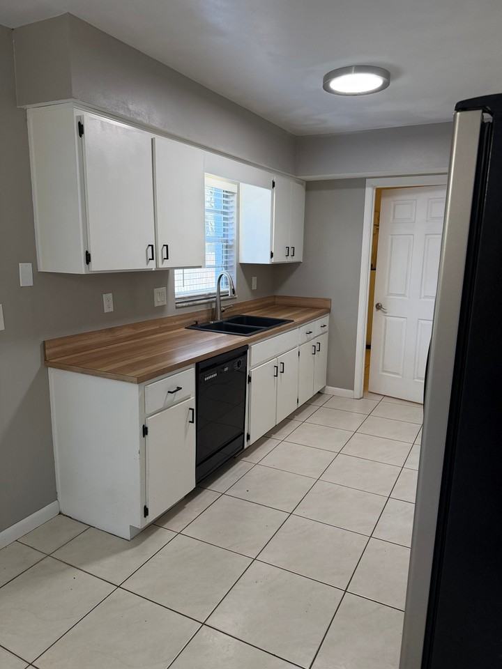 2772 Prism Pt - Photo 5 of 19