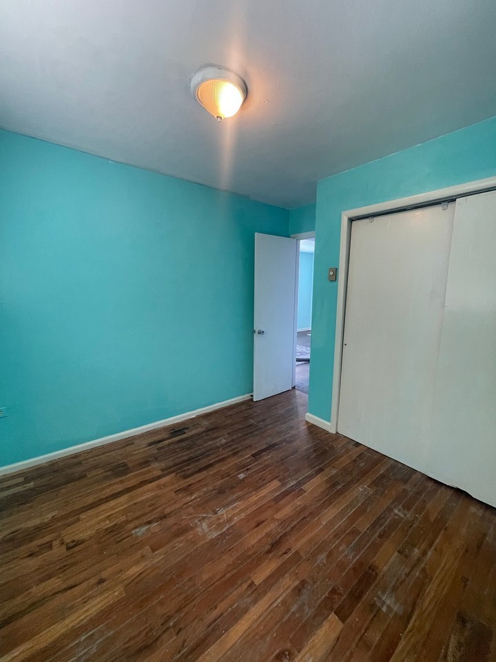 103 Memorial St #1 - Photo 6 of 7