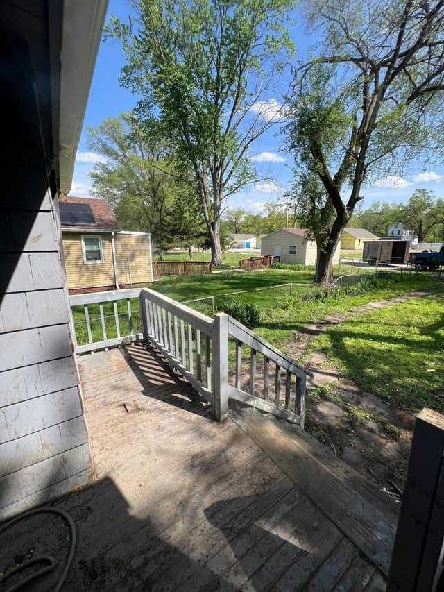 1220 W John H Gwynn Jr Ave - Photo 3 of 17