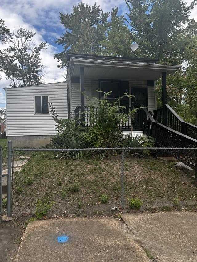 5417 Ruskin Ave