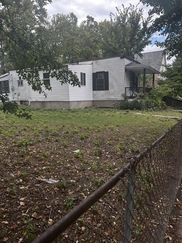 5417 Ruskin Ave - Photo 3 of 12