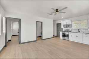featured image of 13754 Rosedale Hwy #5