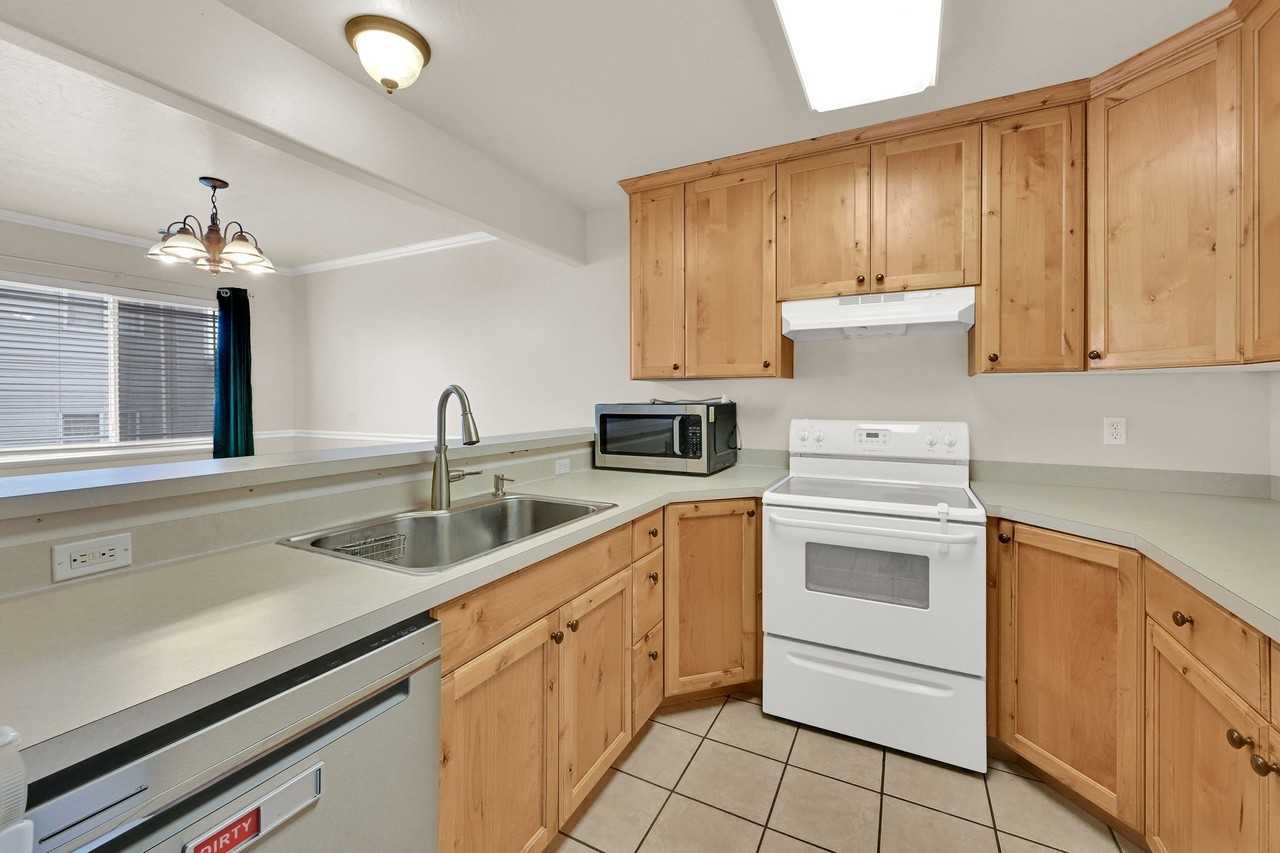 3117 Van Buren Ave - Photo 5 of 20