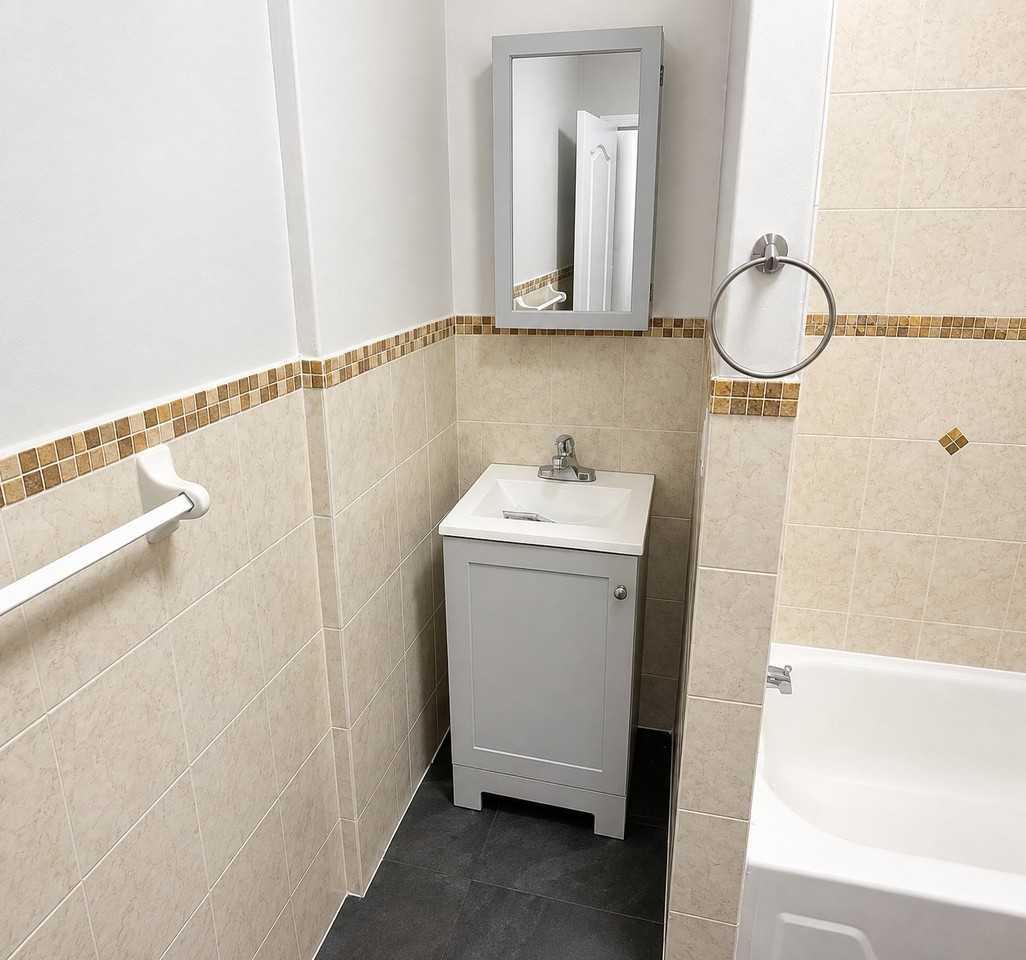 6611 Broadway #D1 - Photo 7 of 7
