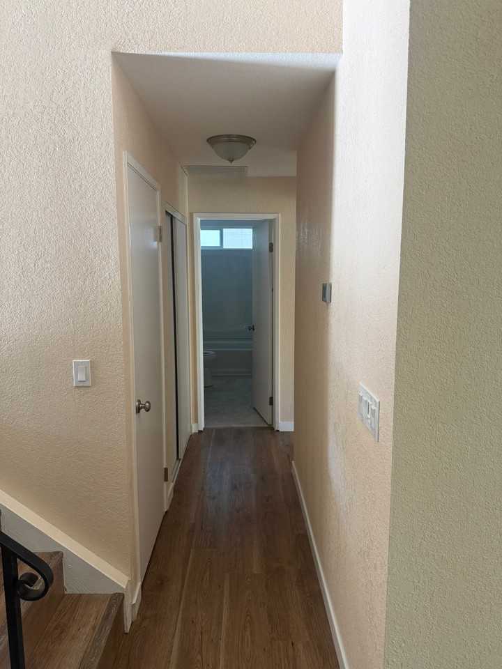 1315 Gillpepper Ln - Photo 2 of 11