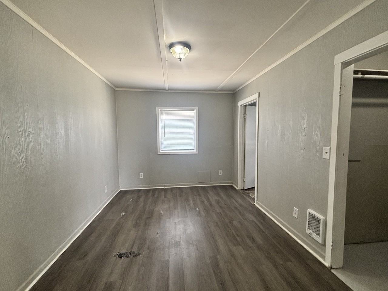 5130 W Paradise Ln - Photo 4 of 7