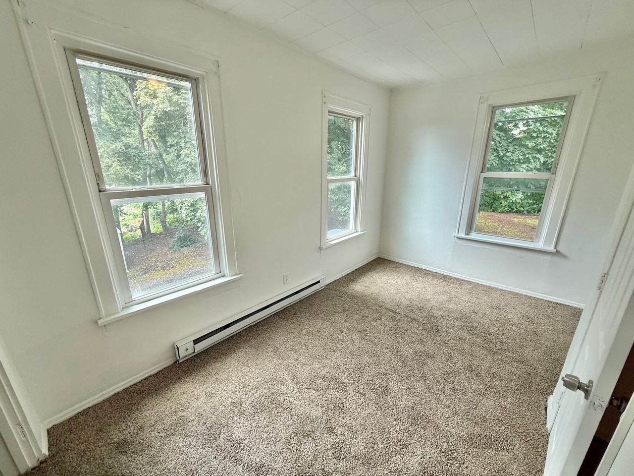 10 Wards Ln #8 - Photo 5 of 12
