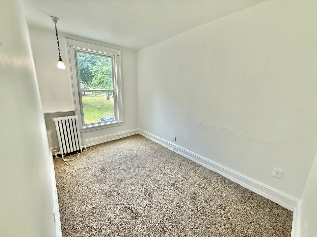10 Wards Ln #8 - Photo 6 of 12