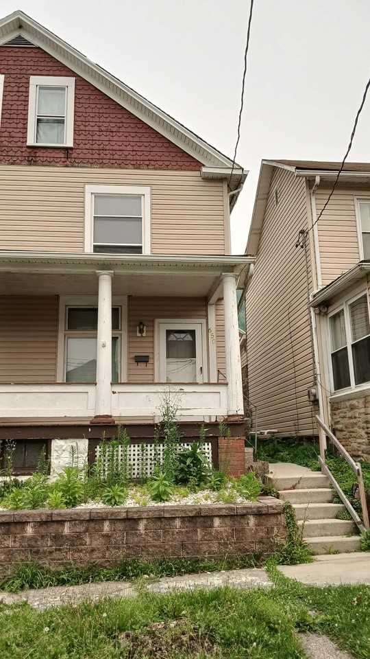 648 Linden Ave - Photo 2 of 20